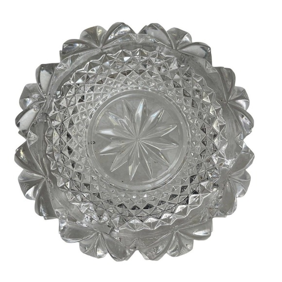 Lot Of 2 Heavy Glass Crystal Cut Ashtrays - Picture 3 of 8